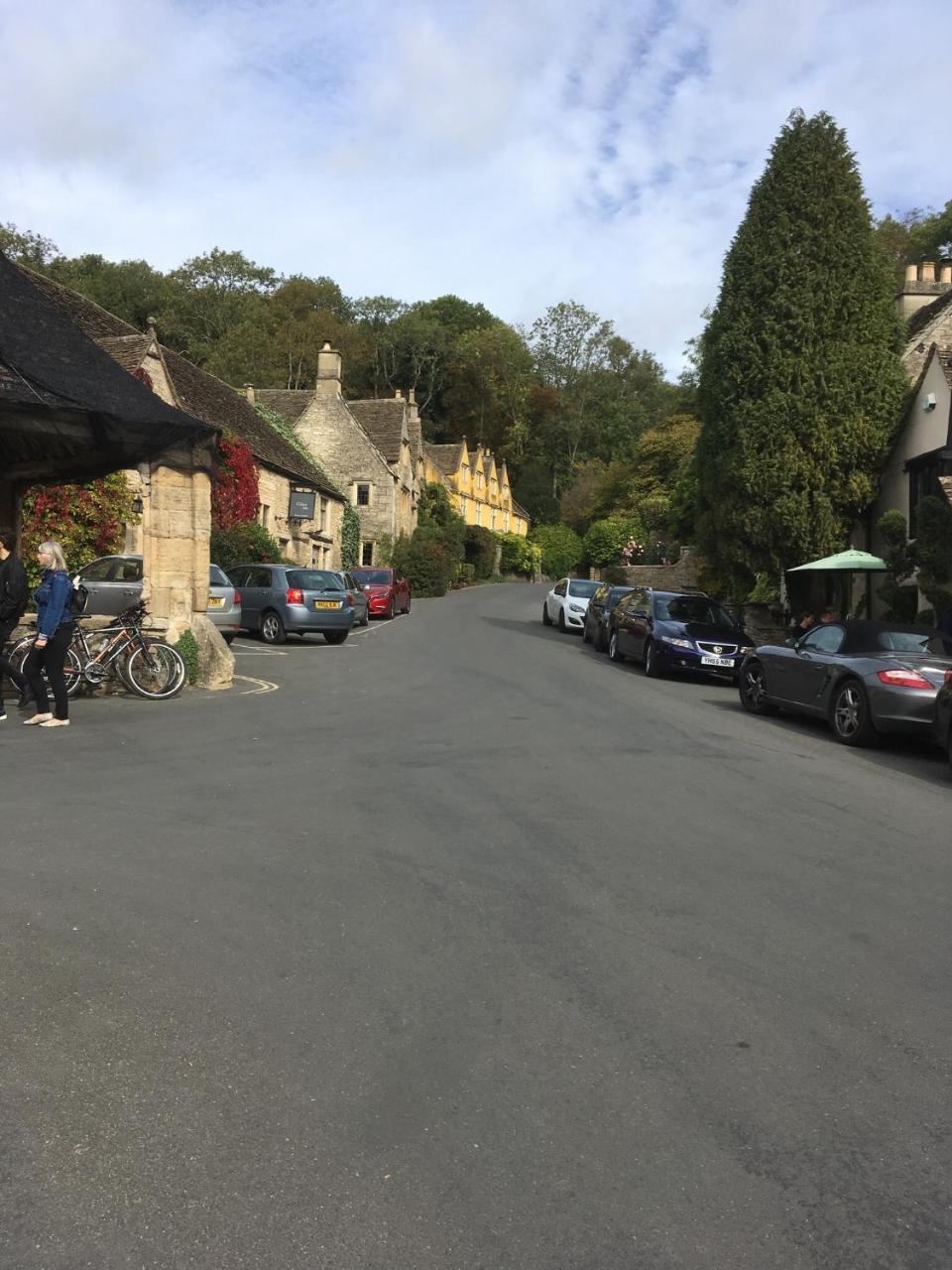 Great Ashley Farm Bed And Breakfast & Shepherds Huts Bradford-On-Avon Ngoại thất bức ảnh